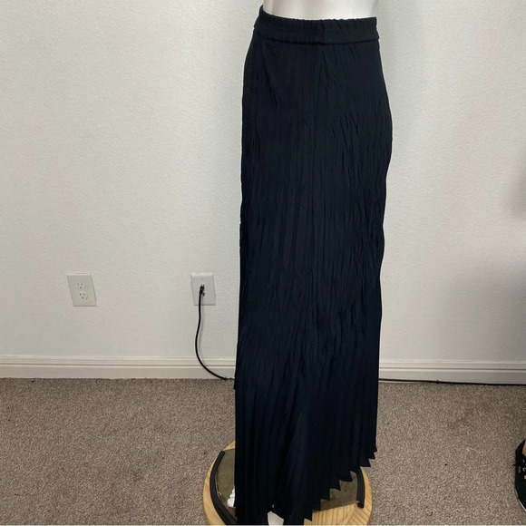 Chaps Black Elastic Waist Front Slit Pleated Pull On Lined Maxi Skirt Size L - Picture 3 of 8